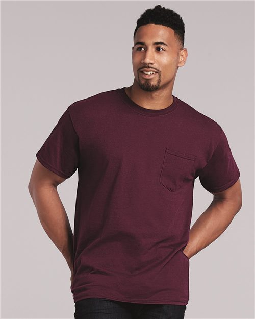 Gildan - Ultra Cotton® Pocket T-Shirt - 2300 (More Color)